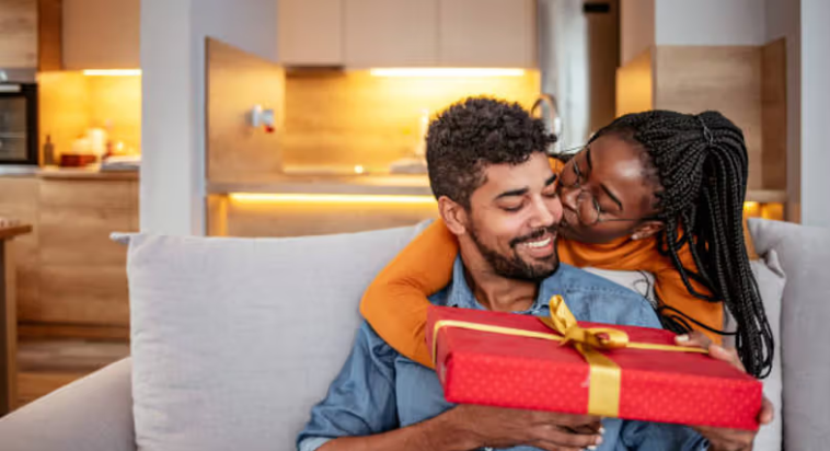 Trois raisons pour lesquelles les relations commencées en décembre pourraient ne pas durer