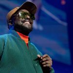 Will.i.am co-héberge un podcast avec l'intelligence artificielle Will.i.am co-héberge un podcast avec l'intelligence artificielle