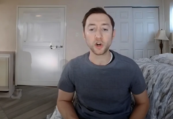 Il décapite son père et exhibe sa tête en direct sur YouTube Il décapite son père et exhibe sa tête en direct sur YouTube