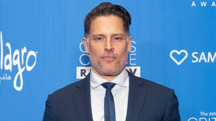 Joe Manganiello a failli participer à Survivor Joe Manganiello a failli participer à Survivor