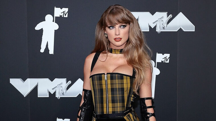 Taylor Swift a à elle seule augmenté l'activité de vote.gov de plus de 1000 pour cent Taylor Swift a à elle seule augmenté l'activité de vote.gov de plus de 1000 pour cent