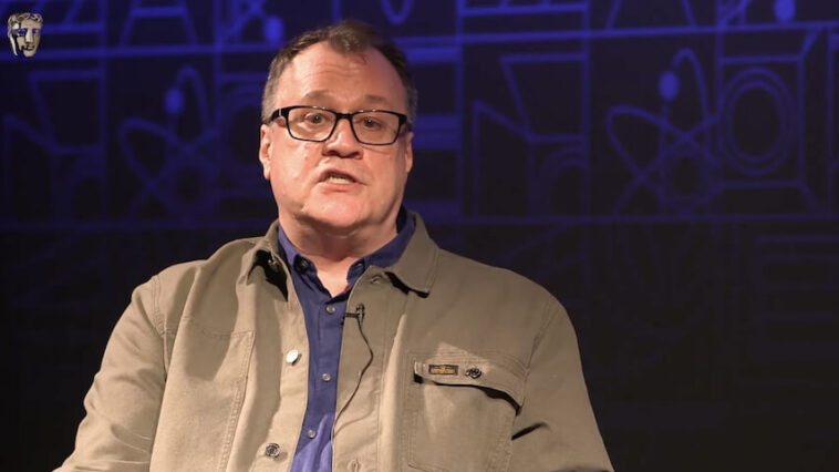 Russell T. Davies pense que la bulle du streaming va éclater Russell T. Davies pense que la bulle du streaming va éclater