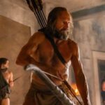 Un Ralph Fiennes émouvant soutient une sombre Odyssée Un Ralph Fiennes émouvant soutient une sombre Odyssée