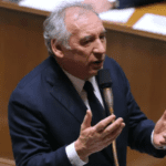 Face aux critiques, François Bayrou défend ses coupes budgétaires sur YouTube