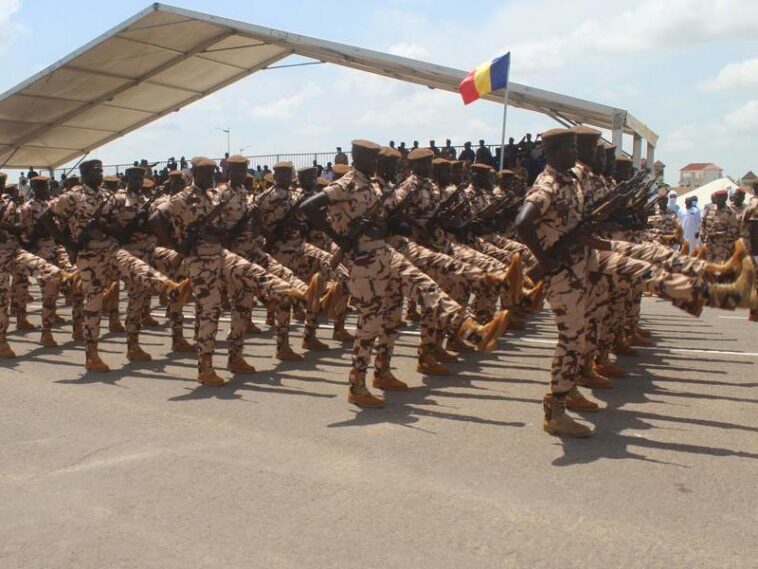 Le président tchadien déclare la fin officielle de 125 ans de présence militaire française dans le pays