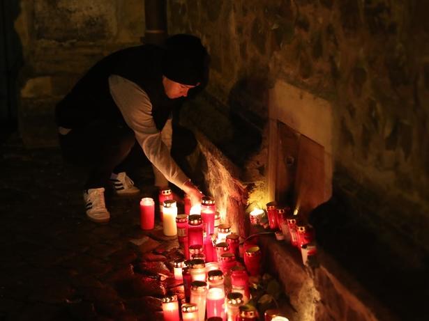 Allemagne : un sixième décès confirmé dans l&rsquo;attaque à la voiture-bélier de Magdebourg