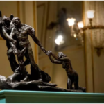 Une sculpture de Camille Claudel retrouvée dans un appartement parisien vendue 3 millions de dollars aux enchères Une sculpture de Camille Claudel retrouvée dans un appartement parisien vendue 3 millions de dollars aux enchères