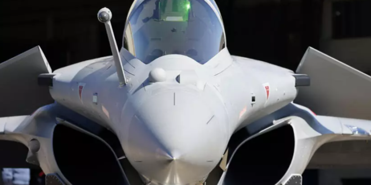 Dassault Aviation prévoit d’accélérer la production du Rafale