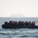 Une femme et un enfant meurent en tentant de traverser La Manche Une femme et un enfant meurent en tentant de traverser La Manche