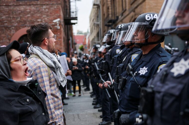 San Francisco : plus de 60 personnes arrêtées après une manifestation contre l’ICE qui tourne à l’affrontement