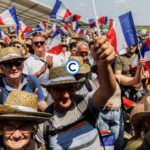Rassemblement nationaliste en pleine campagne : Marine Le Pen portée aux nues par ses alliés européens