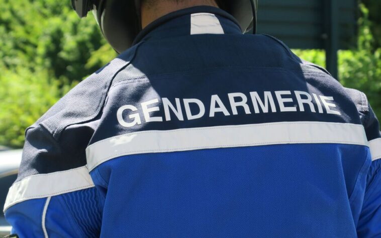 Sarcelles : un adolescent poignardé dans le RER, hospitalisé en urgence absolue Sarcelles : un adolescent poignardé dans le RER, hospitalisé en urgence absolue