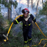 Feu dans l&rsquo;Aude : l&rsquo;incendie maîtrisé, mais la région viticole meurtrie
