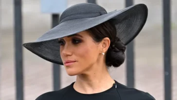 Meghan Markle se confie sur son absence auprès d’Archie et Lilibet lors des funérailles d’Elizabeth II : « Je n’étais pas bien »