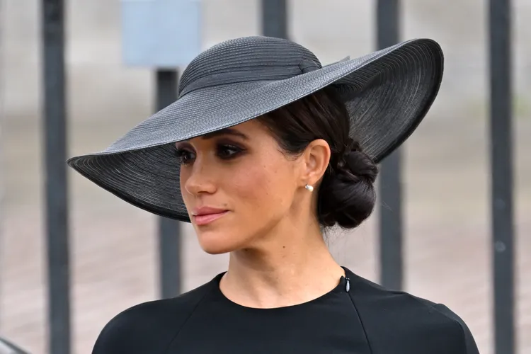 Meghan Markle se confie sur son absence auprès d’Archie et Lilibet lors des funérailles d’Elizabeth II : « Je n’étais pas bien » Meghan Markle se confie sur son absence auprès d’Archie et Lilibet lors des funérailles d’Elizabeth II : « Je n’étais pas bien »