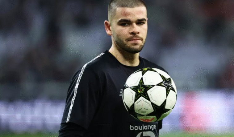  PSG : Lucas Chevalier débarque, l&rsquo;avenir de Donnarumma en question