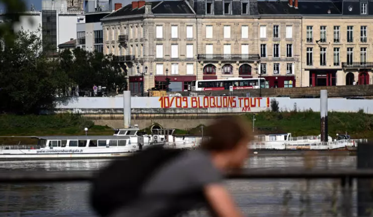 Manifestations du 10 septembre : soupçons d’ingérences étrangères mais une mobilisation surtout française